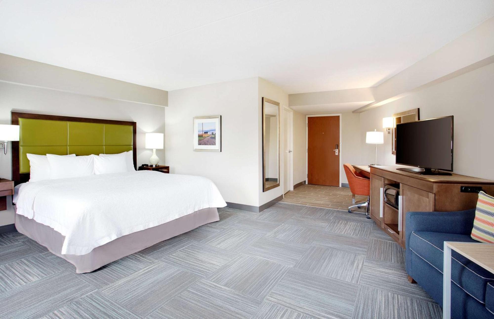 Hampton Inn Lancaster Exterior photo